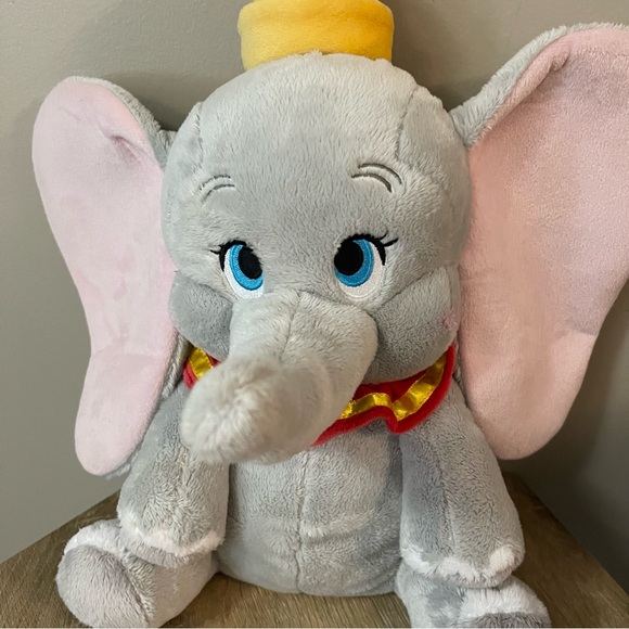 DISNEY STORE Dumbo Elephant Plush Toy - Picture 6 of 8
